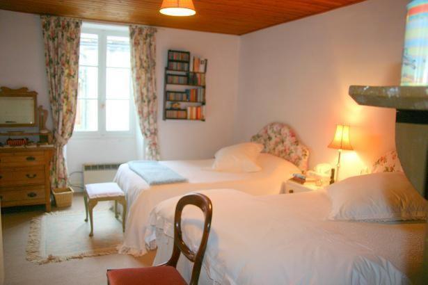 Chambres d'Hôtes Chez Carolyn Villefranche-du-Périgord Quarto foto