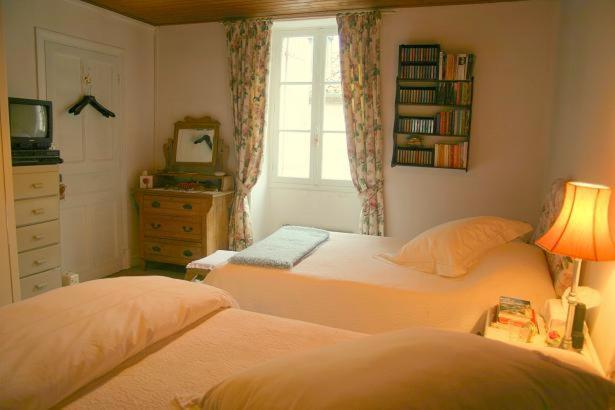 Chambres d'Hôtes Chez Carolyn Villefranche-du-Périgord Quarto foto